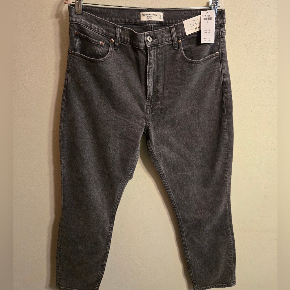 Abercrombie & Fitch 14 Dark Gray The Skinny High Rise Relaxed Jeans Size 32